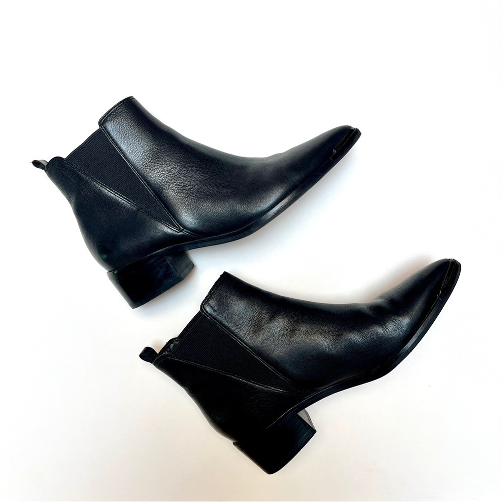Marc Fisher Yale Pointy Toe Leather Chelsea Bootie, Black, Women’s size 7